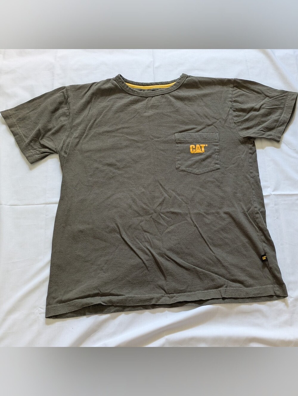 CAT Solid Gray Logo Pocket Crew Neck Short Sleeve T-Shirt